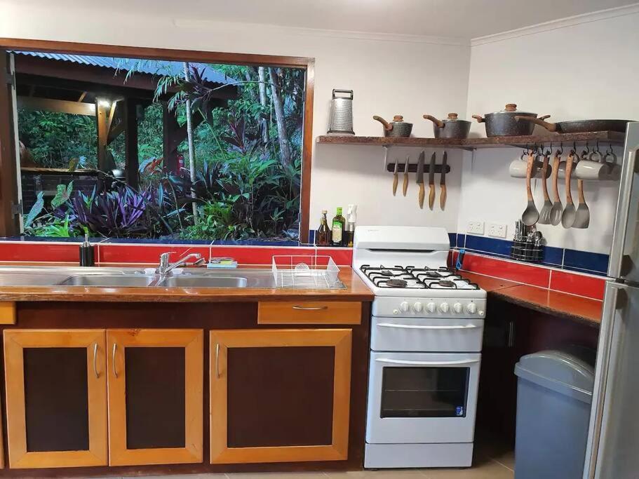 Treeverb Beach House - Daintree Cow Bay Экстерьер фото