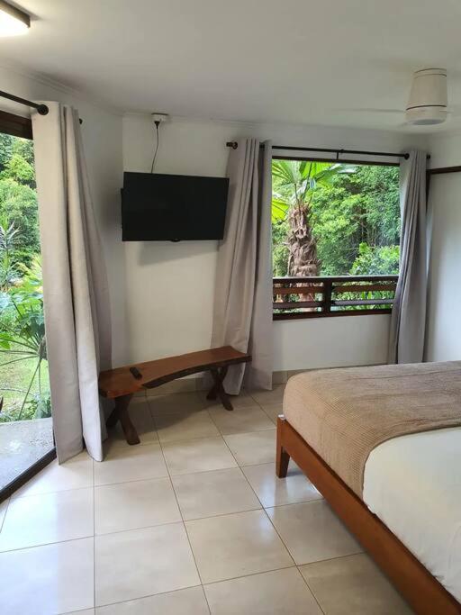Treeverb Beach House - Daintree Cow Bay Экстерьер фото